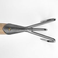 SNEEBOER 3 PRONGED CULTIVATOR